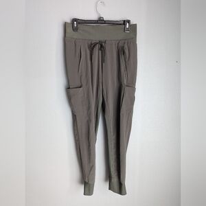 Women's Athleta jogger pants. Women's size 4 athletic pants. Athleta size 4.
